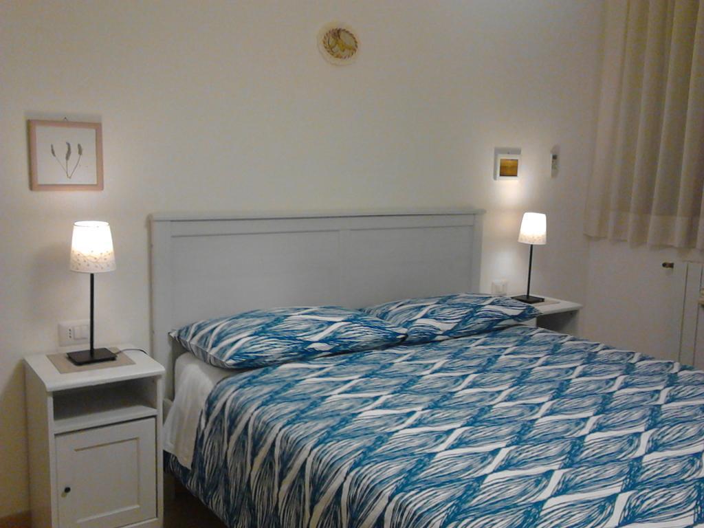 Bed And Breakfast Catherina Ponsacco Bagian luar foto