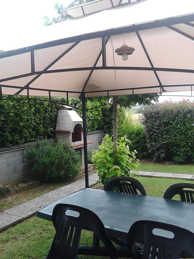 Bed And Breakfast Catherina Ponsacco Bagian luar foto